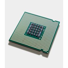 005046150 EMC 550MHz 100MHz FSB 2MB L2 Cache Socket SECC330 Intel Pentium III Xeon 1-Core Processor